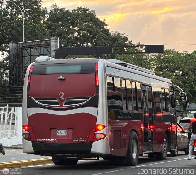 Colectivo Los Andes 567 por Leonardo Saturno
