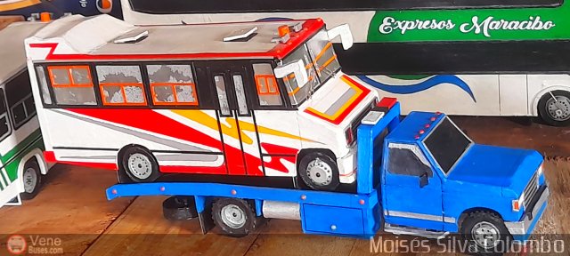 Maquetas y Miniaturas Inbus por Moiss Silva Colombo