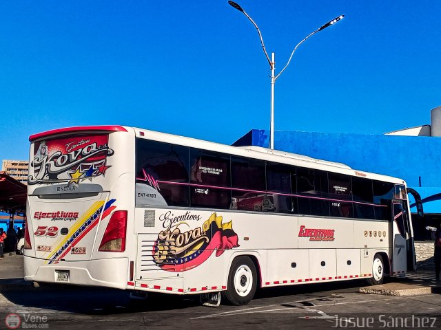 Ejecutivos Kova 052 por Josue Snchez