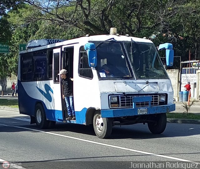 DC - A.C. de Transp. La Reina De Ciudad Tiuna 088 por Jonnathan Rodrguez