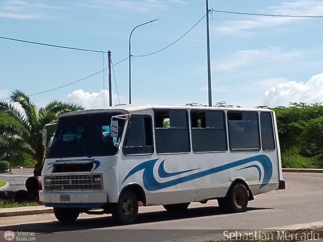 ZU - Los Claveles 43 por Sebastin Mercado