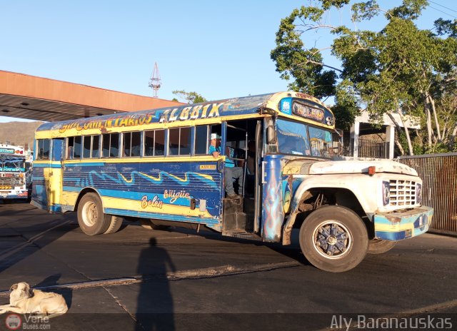 CA - Transporte Urdaneta 02 por Aly Baranauskas