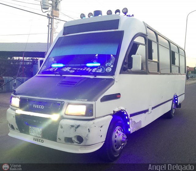 ZU - U.C. Barrio La Polar 126 por ngel Delgado