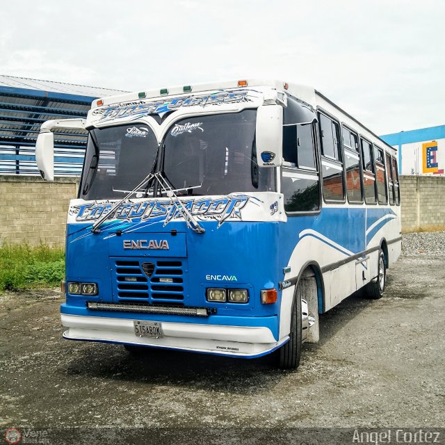 S.C. L�nea Qu�bor 33 por �ngel Cort�z