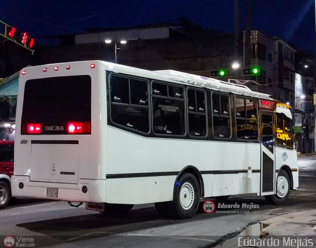 C.U. Caracas - Los Teques A.C. 070 por Eduardo Mej�as