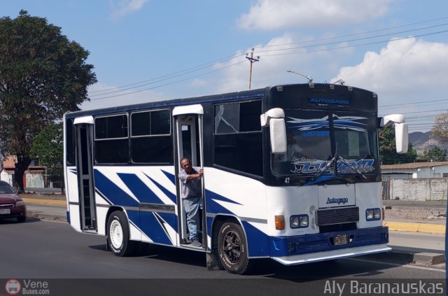 S.C. L�nea Qu�bor 47 por Aly Baranauskas