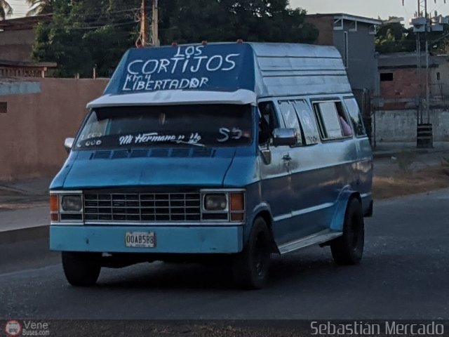 ZU - U.C. Los Cortijos - Centro 023 por Sebasti�n Mercado