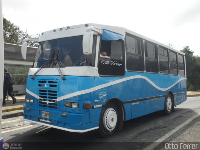 DC - A.C. de Transp. La Reina De Ciudad Tiuna 042 por Otto Ferrer