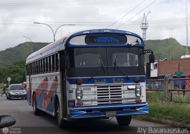 CA - Autobuses de Tocuyito Libertador 38 por Aly Baranauskas