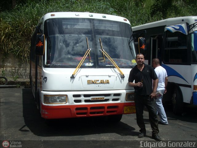 Profesionales del Transporte de Pasajeros Personal de Garajes por Edgardo Gonzlez