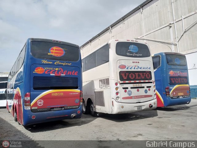 Garajes Paradas y Terminales Caracas por Gabriel Campos