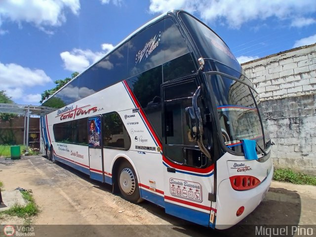 Ejecutivos Carla Tours 1009 por Miguel Pino