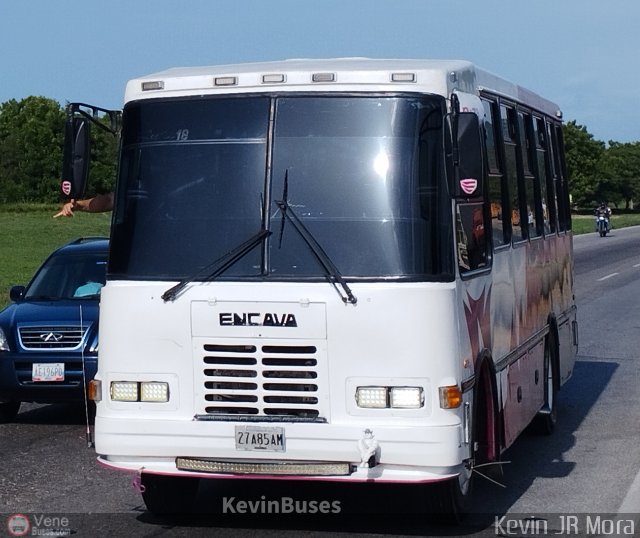 LA - Ruta 18 990 por Kevin Mora