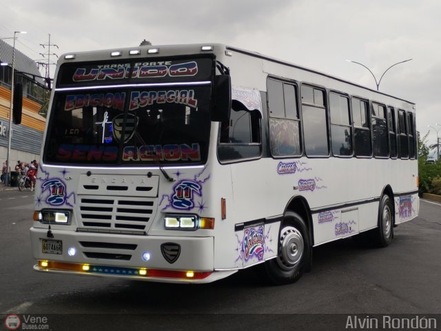 Transporte Unido 011 por Alvin Rond�n