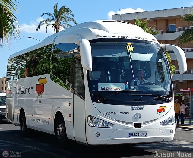 Particular o Desconocido 444 por Jerson Nova