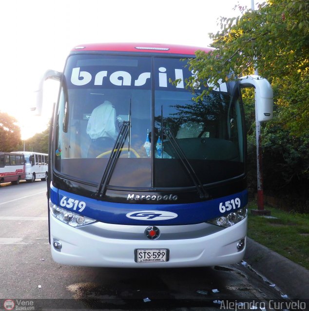 Expreso Brasilia 6519 por Waldir Mata