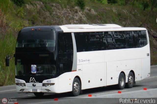 Turismo de Lujo 422 por Pablo Acevedo