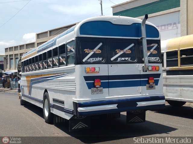 ZU - Ra�l Leoni 23 por Sebasti�n Mercado