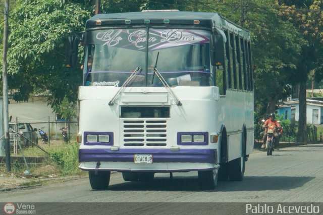 Particular o Desconocido ElGuapo por Pablo Acevedo