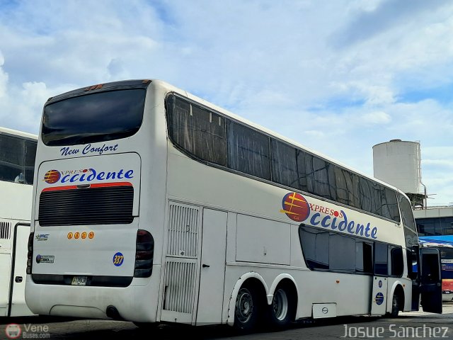 Expresos Occidente 337 por Josue S�nchez