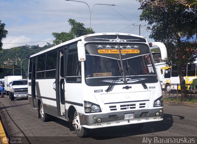 TA - A.C. R�mulo Gallegos 128 por Aly Baranauskas