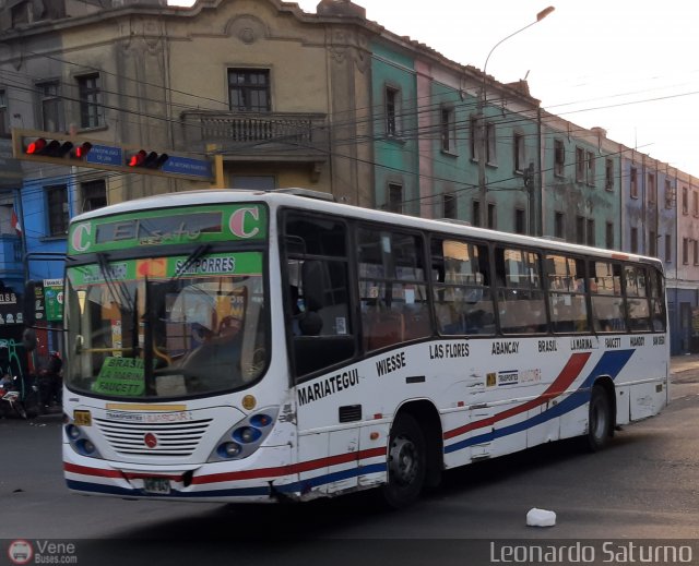 Transportes Hu�scar S.A. 2110 por Leonardo Saturno