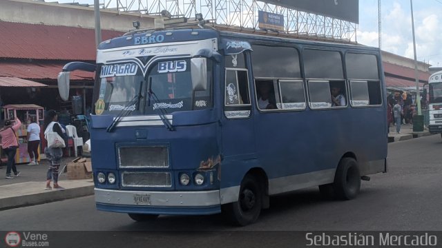 ZU - Asociacin Cooperativa Milagro Bus 01 por Sebastin Mercado