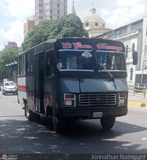 DC - Asoc. de Coop. de Transporte Ciudad Tiuna 056 por Jonnathan Rodrguez