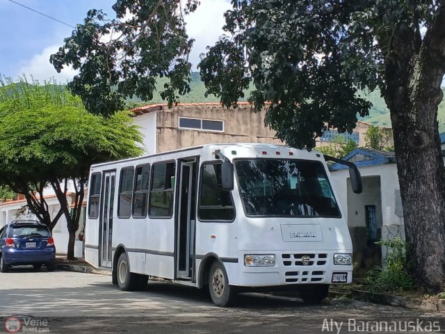 Particular 21 por Aly Baranauskas