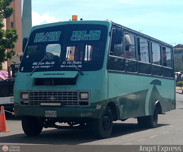 ZU - Asociaci�n Cooperativa Milagro Bus 26 por �ngel Delgado