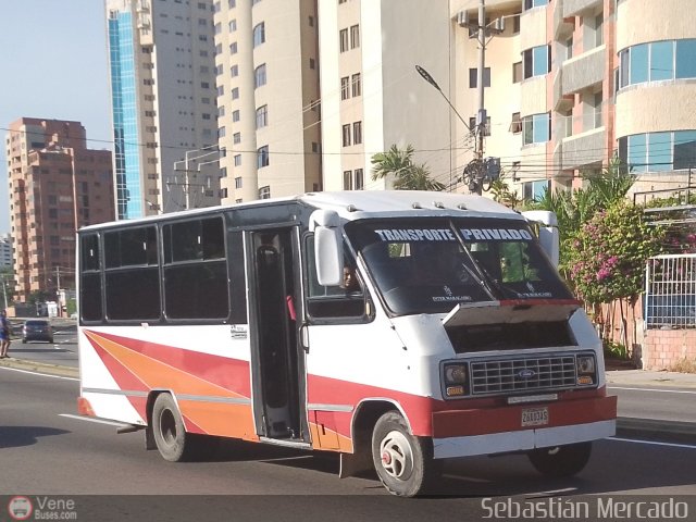 Particular 27 por Sebastin Mercado