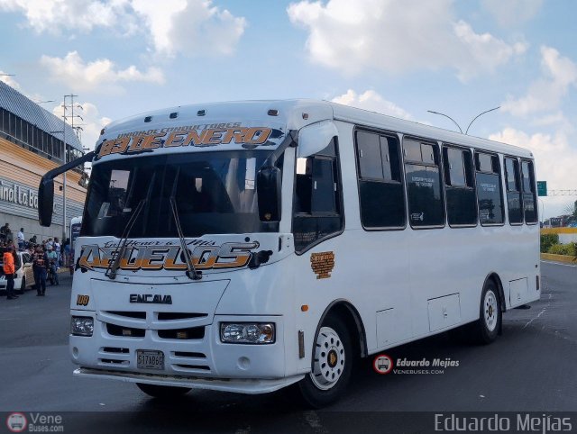 U.C. 23 de Enero 108 por Eduardo Mejías