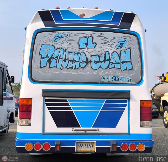 ZU - U.C. Barrio La Polar 001 por Benjamin Magdaniel