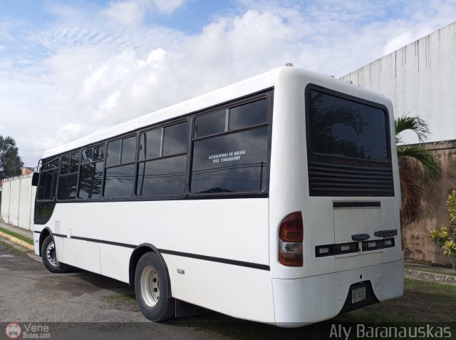 ZU - Transporte La Cinaga 020 por Aly Baranauskas