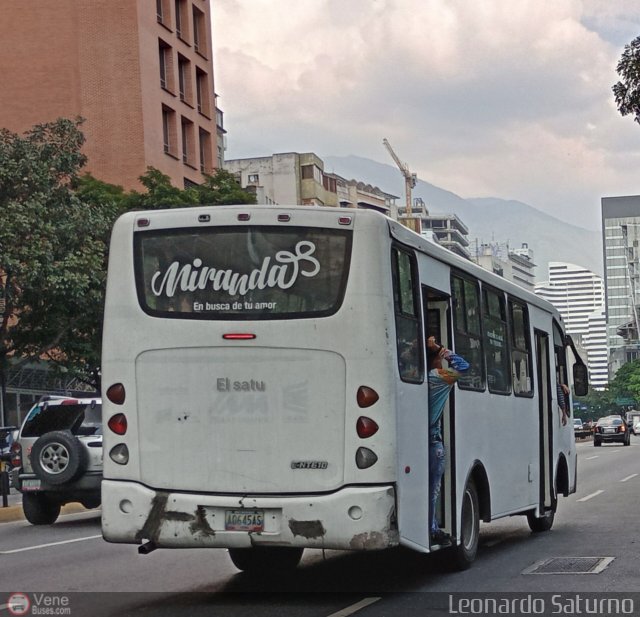 TransMiranda 645 por Leonardo Saturno