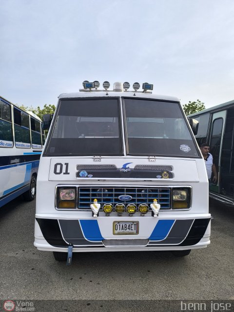 ZU - U.C. Barrio La Polar 815 por Benjamin Magdaniel