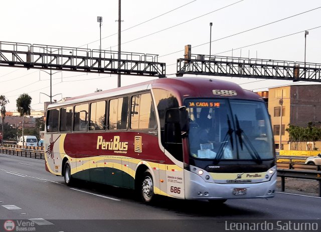 Empresa de Transporte Per Bus S.A. 686 por Leonardo Saturno