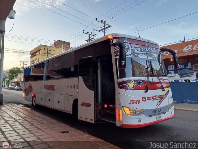 Ejecutivos Kova 050 por Josue Snchez