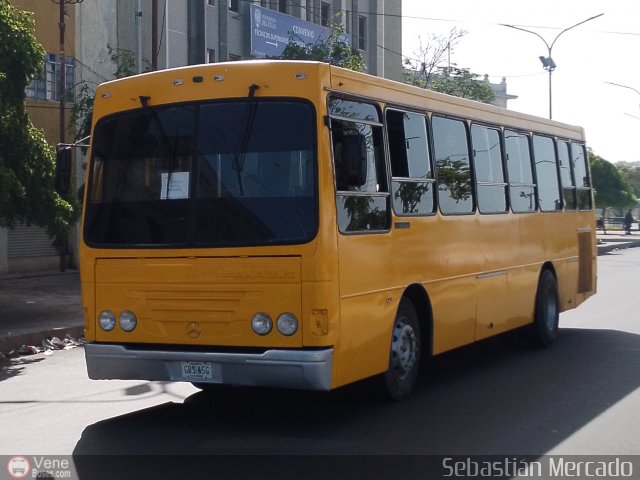 Particular 0017 por Sebastin Mercado