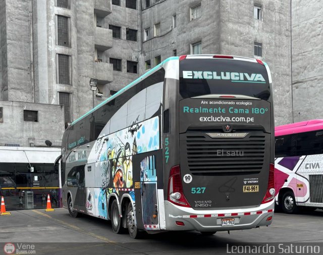 Turismo Civa S.A. 527 por Leonardo Saturno
