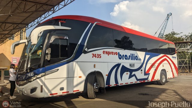 Expreso Brasilia 7435 por Joseph Puello
