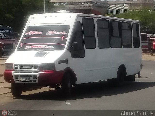 Colectivos El Pozo 005 por Abner Sarcos
