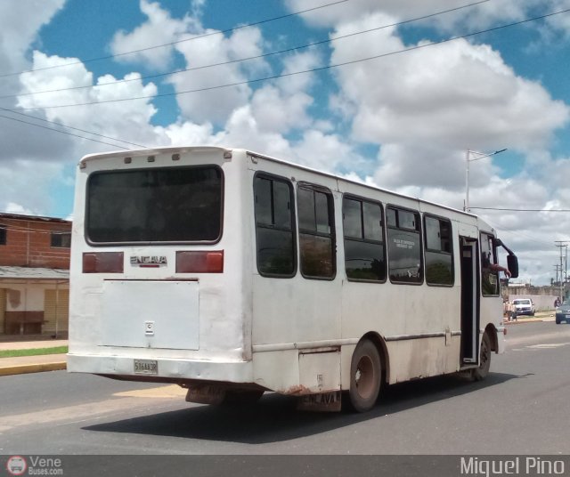 Transporte Gran Mariscal Sucre C.A. 16 por Miguel Pino
