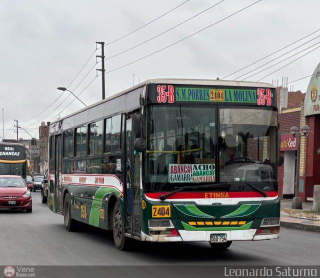 Foto �nibus Brasil.com, por Leonardo Saturno