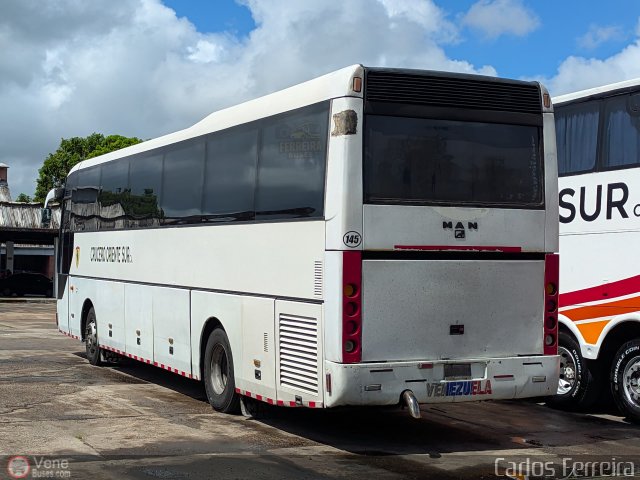 Cruceros Oriente Sur 145 por Carlos Ferreira