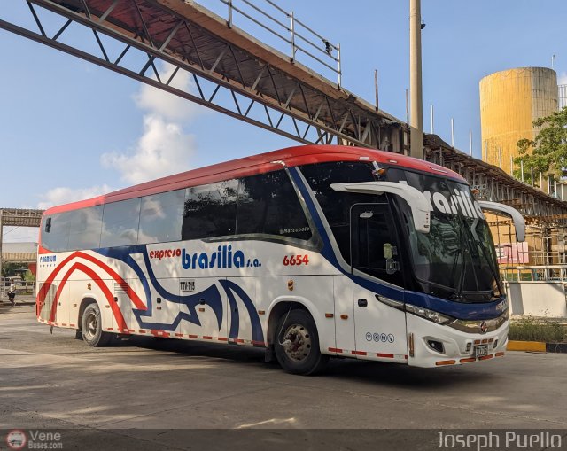 Expreso Brasilia 6654 por Joseph Puello