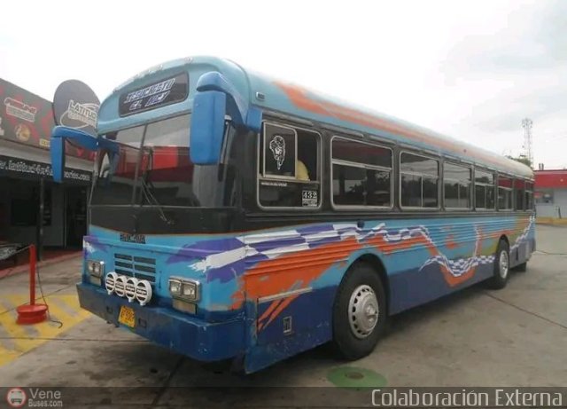 Particular R01 por Ángel Delgado