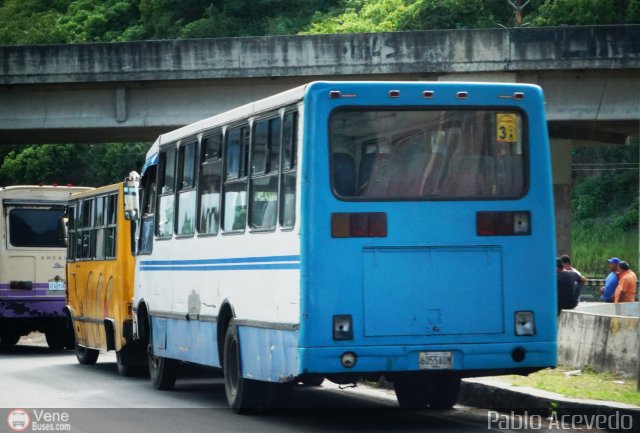 DC - A.C. de Conductores La India 213 por Pablo Acevedo