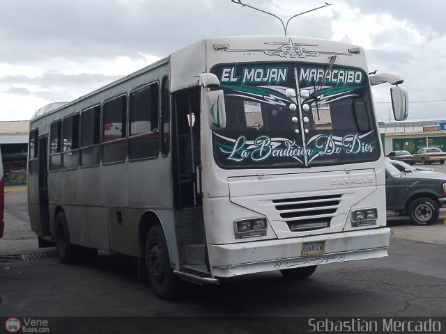 Colectivos La Rosita 006 por Sebastin Mercado