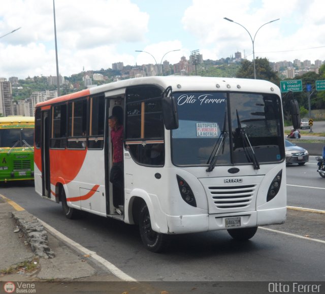 Ruta Metropolitana de La Gran Caracas 9099 por Otto Ferrer